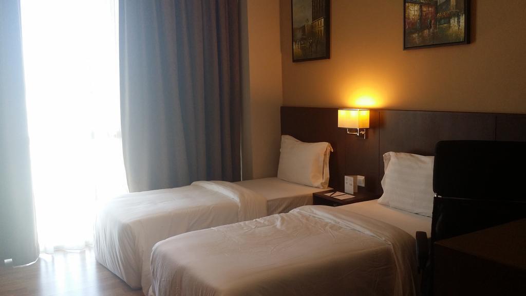 Kuala Belait Keoja Hotel מראה חיצוני תמונה