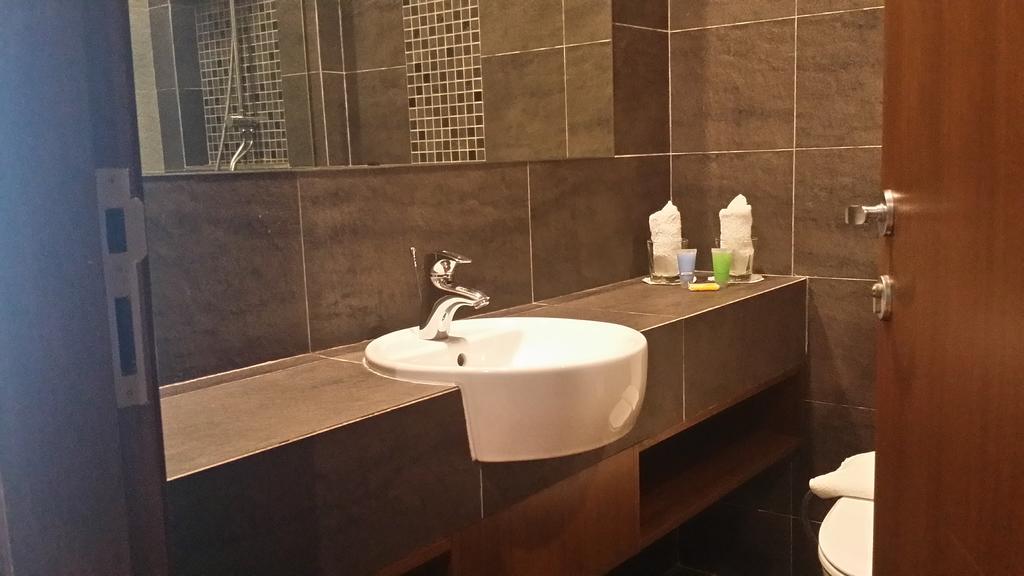 Kuala Belait Keoja Hotel מראה חיצוני תמונה