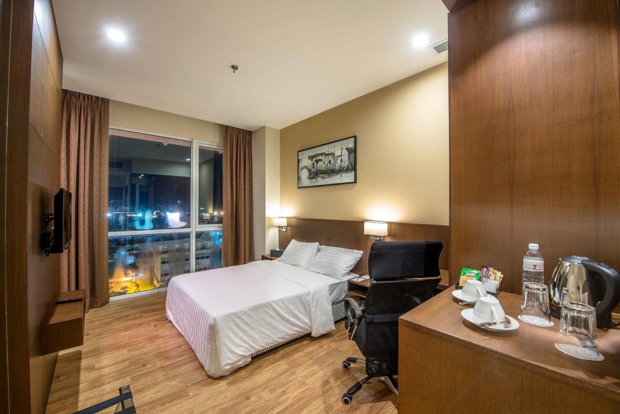 Kuala Belait Keoja Hotel מראה חיצוני תמונה